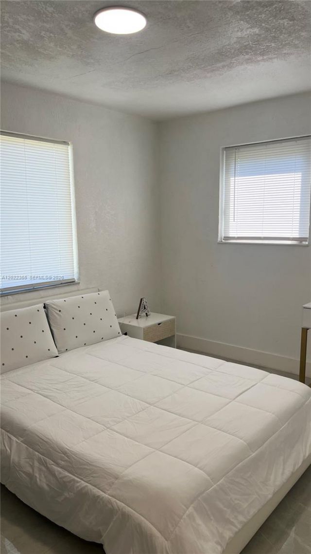 2330 NW 13th St , Fort Lauderdale, FL 33311 Photo