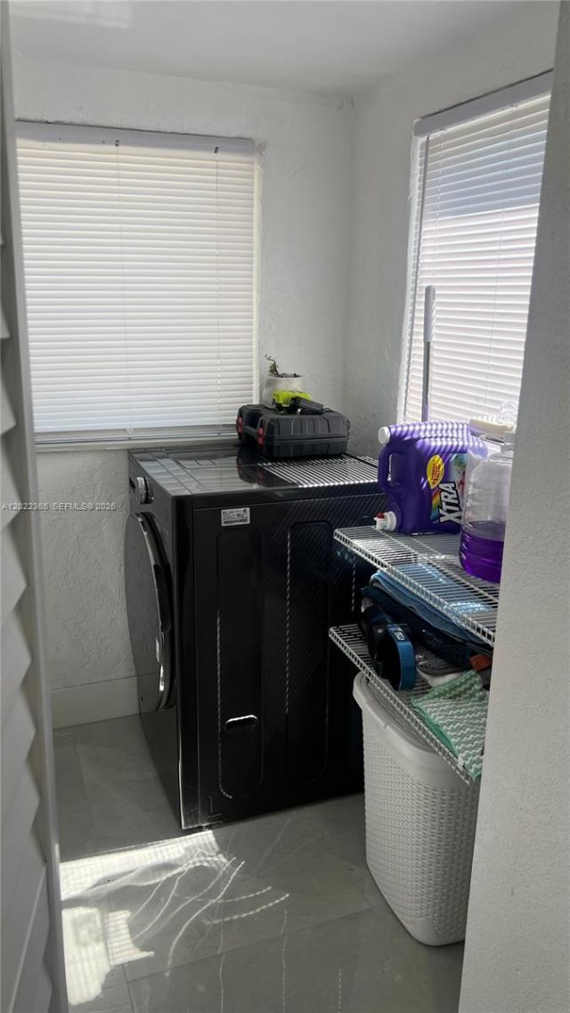 2330 NW 13th St , Fort Lauderdale, FL 33311 Photo