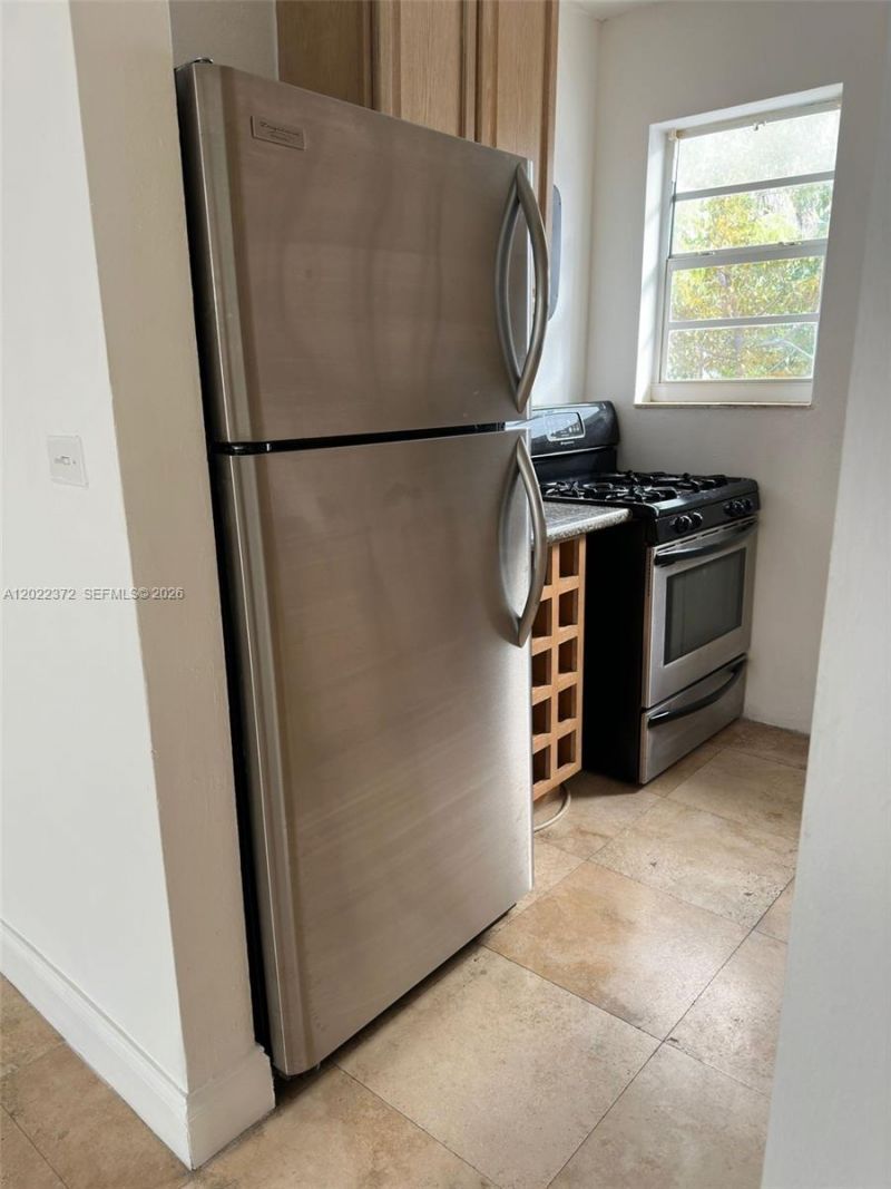 1231 Pennsylvania Ave, Unit 9, Miami Beach, FL 33139 Photo