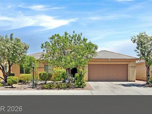 3704 Waynesvill Street, Las Vegas, NV 89122