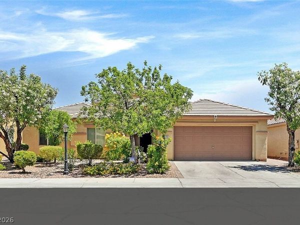 3704 Waynesvill Street , Las Vegas, NV 89122