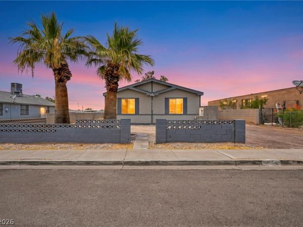 6062 Carlsbad Avenue, Las Vegas, NV 89156