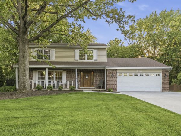 756 OAKWOOD Drive, Frankfort, IL 60423