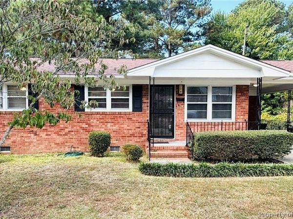 718 Dwain Drive , Fayetteville, NC 28305