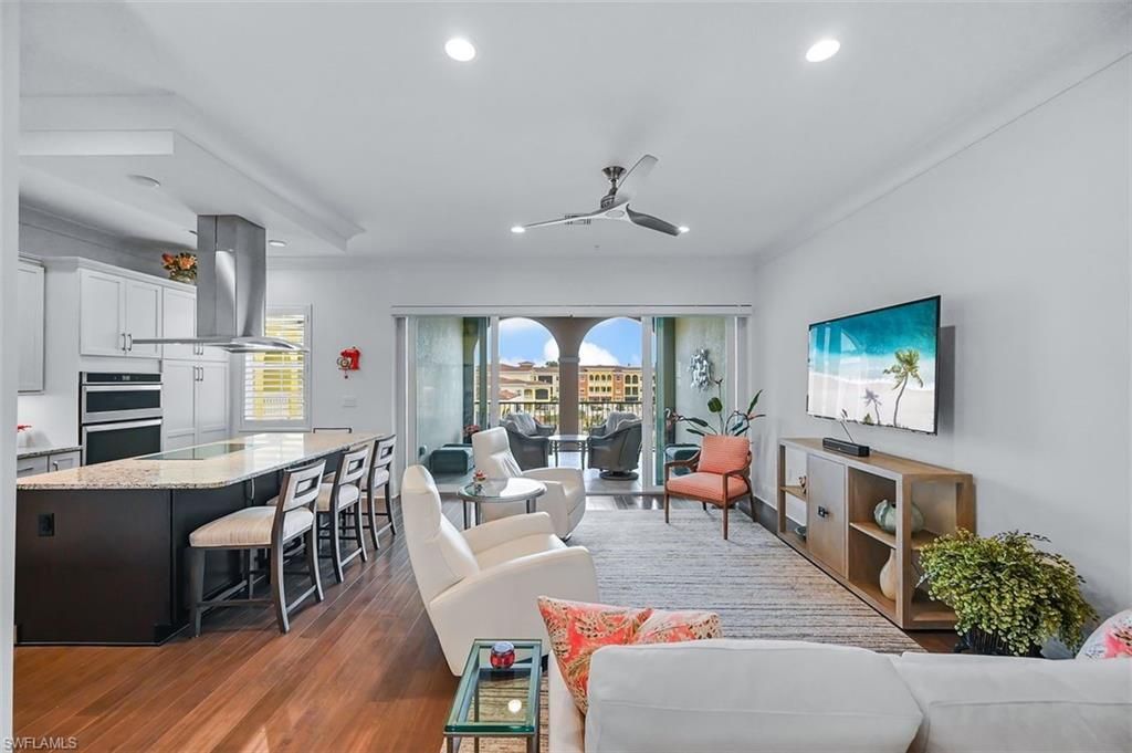21530 Strada Nuova Cir, Unit 409, Estero, FL 33928 Photo
