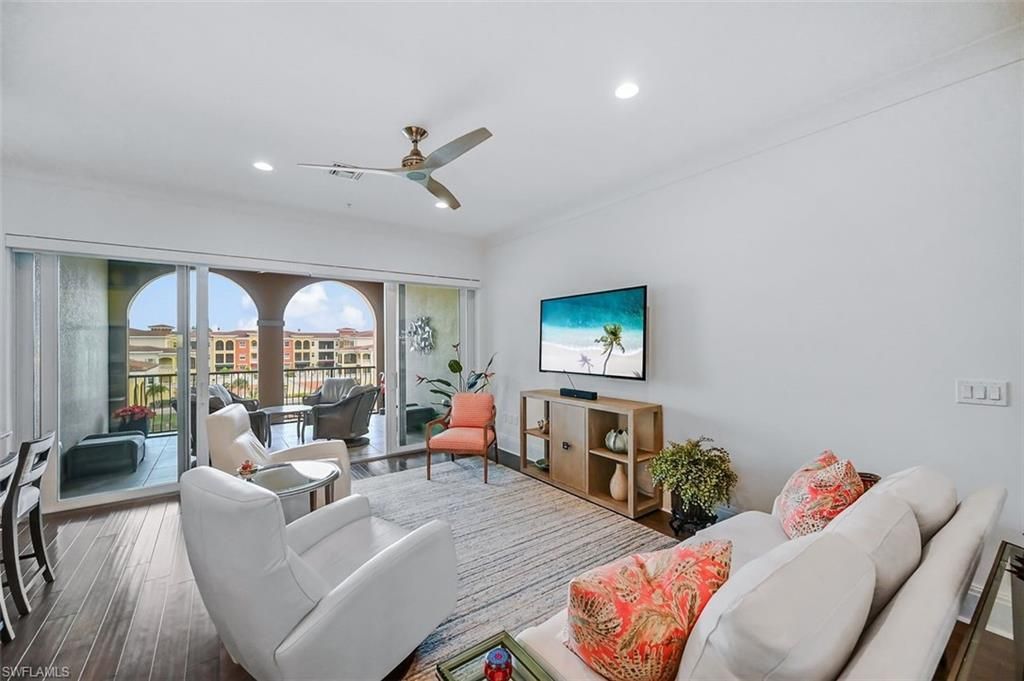 21530 Strada Nuova Cir, Unit 409, Estero, FL 33928 Photo
