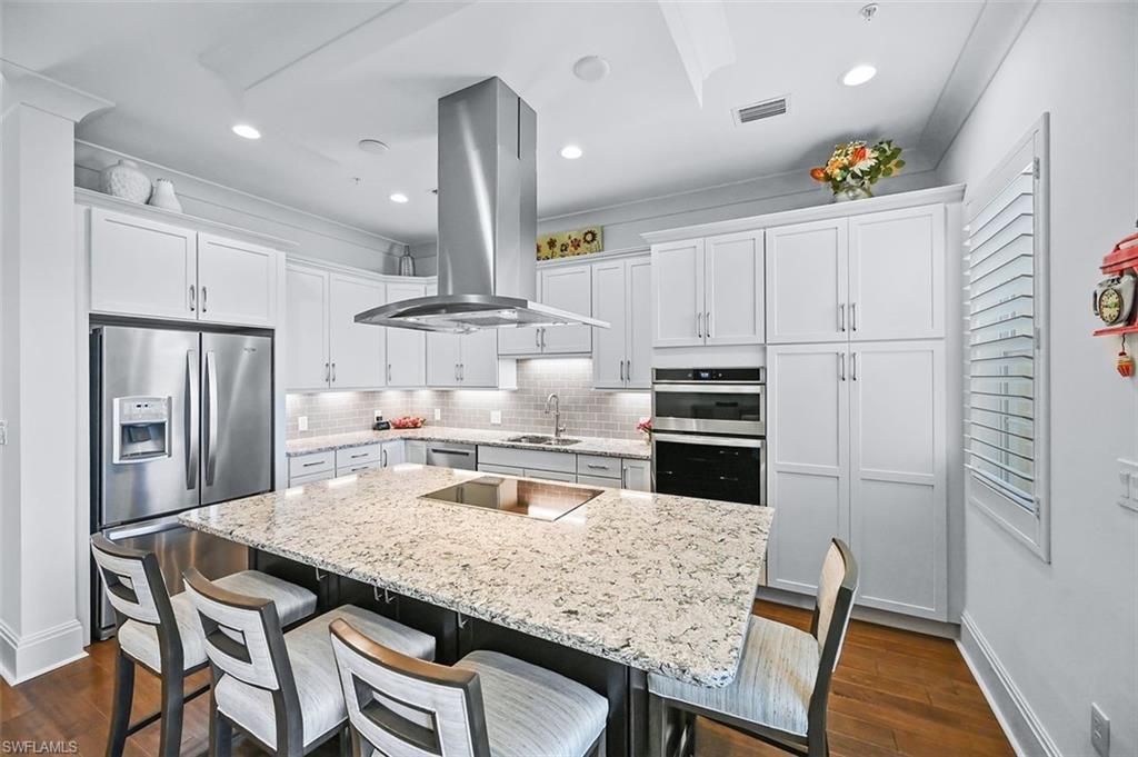 21530 Strada Nuova Cir, Unit 409, Estero, FL 33928 Photo