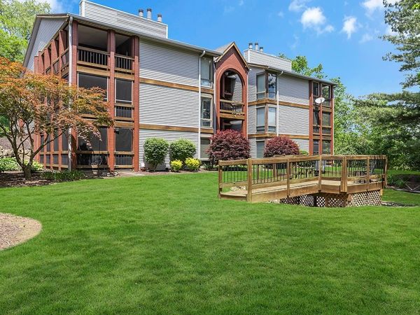 300 6th St, Unit 4, Beaver, PA 15009