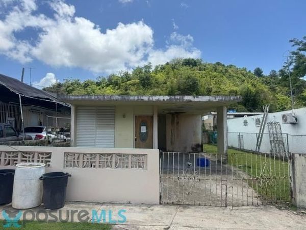 N16 CALLE B, URB. REPARTO VALENCIANO, Juncos, PR 00777