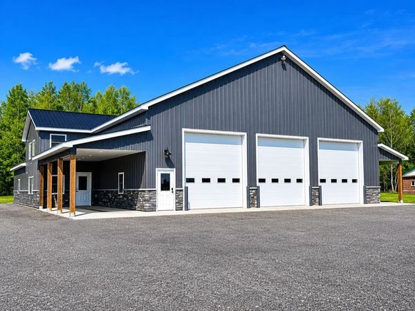 304 Commerce Way, Derby, VT 05829