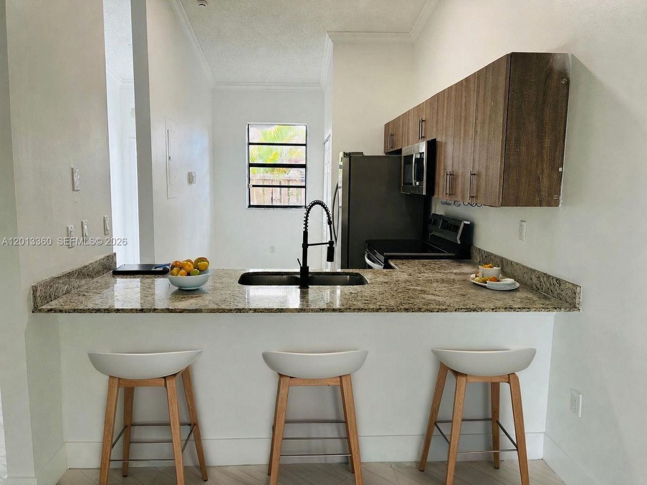 6755 NW 187th Ter , Hialeah, FL 33015 Photo