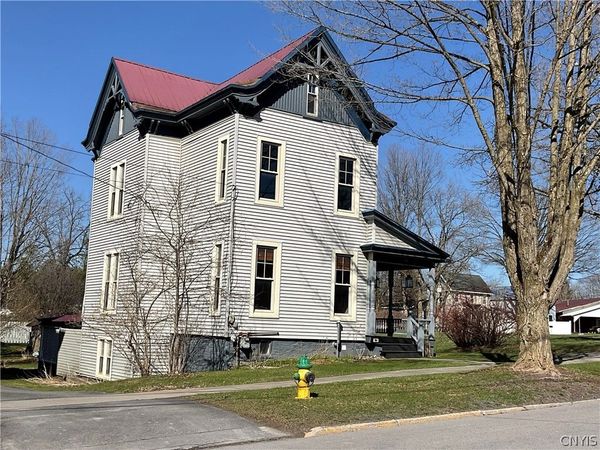 371 Putnam Street , Waterville, NY 13480