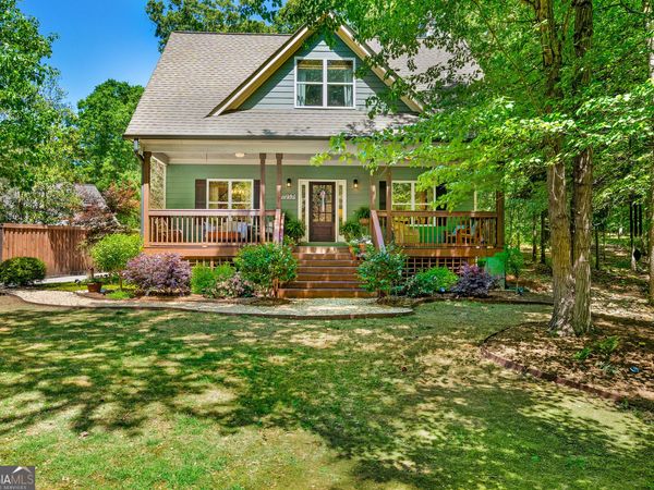 95 Village Drive, Hartwell, GA 30643