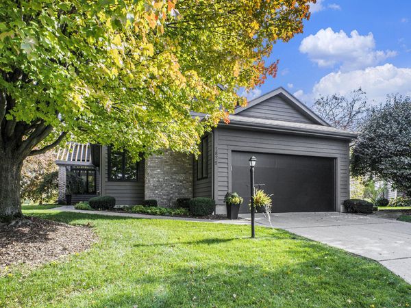 1875 Wedgefield Court SE, Unit 37, Caledonia, MI 49316