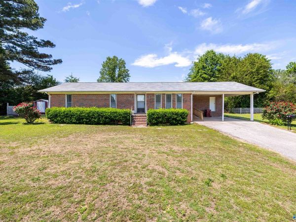 200 Rosemary Lane, Hamilton, AL 35570