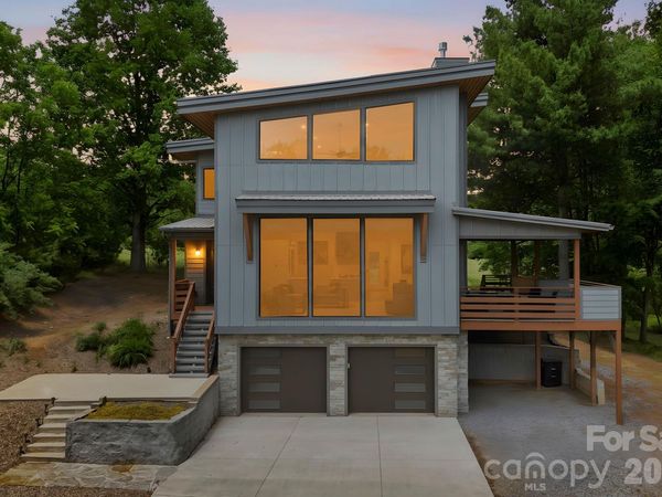 22 Lara Drive , Mills River, NC 28759