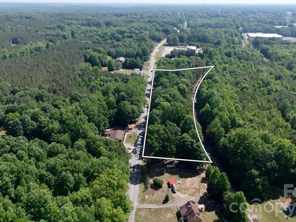 000 Shelby Highway , Cherryville, NC 28021