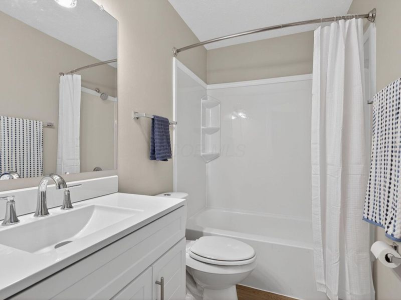 8183 Olde Richmond Lane , Unit 5D, Westerville, OH 43081 Photo 16