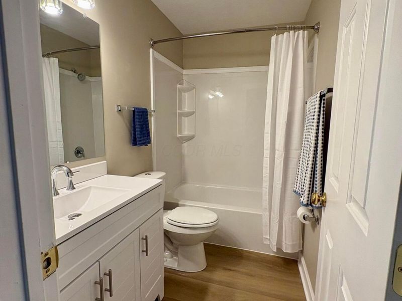 8183 Olde Richmond Lane , Unit 5D, Westerville, OH 43081 Photo 22