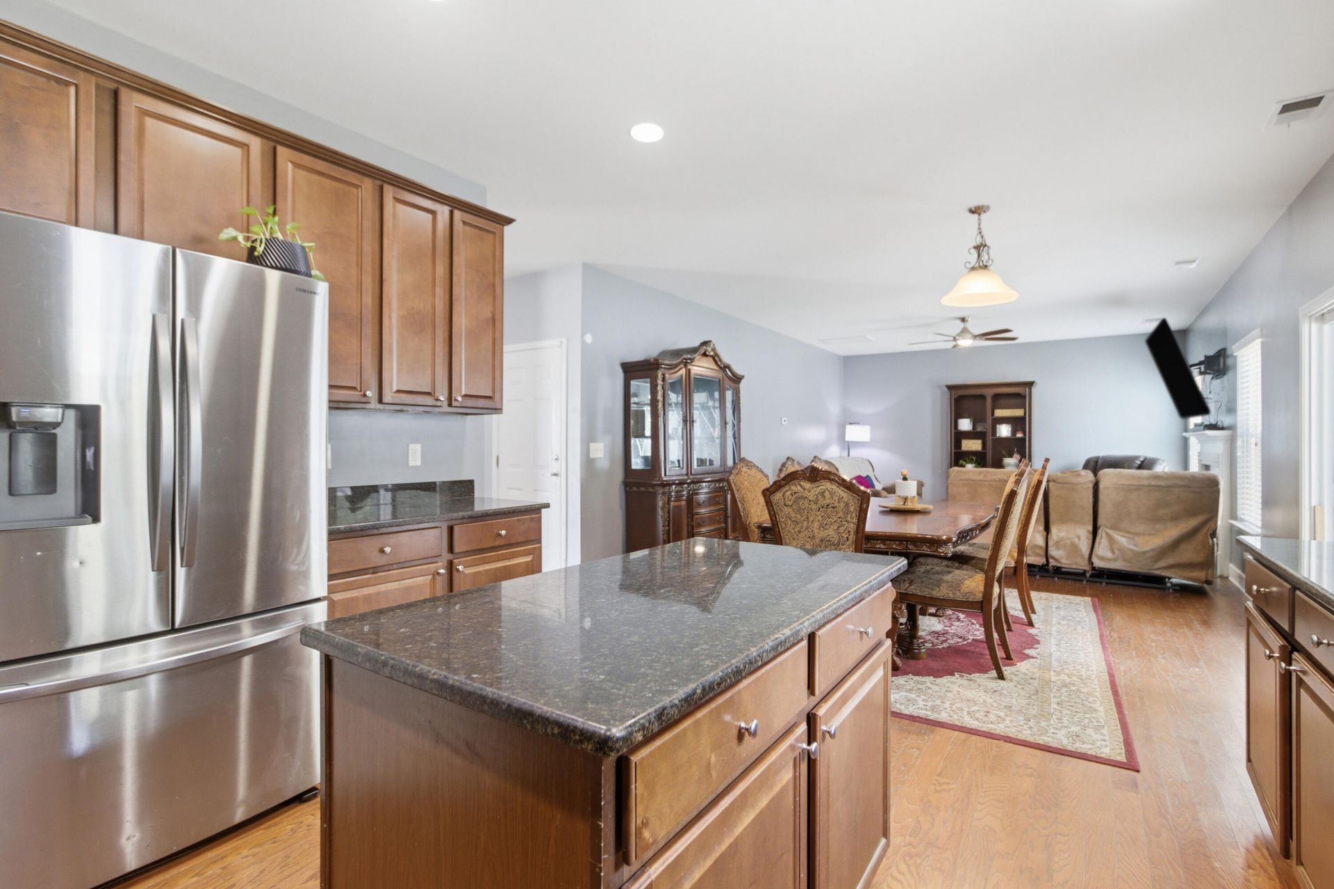 415 Fetterbush Drive Photo 15