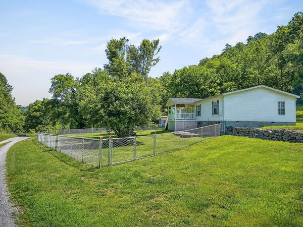 16130 Buffalo Valley Rd, Buffalo Valley, TN 38548