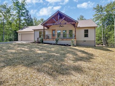 210 Creekview Ct, Jamestown, TN 38556