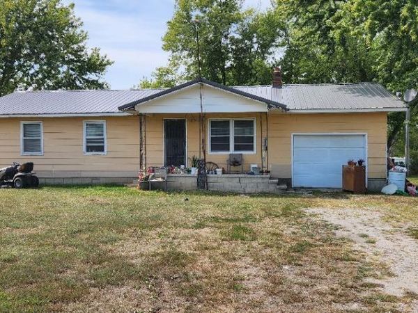 95 Three Springs Loop , Long Lane, MO 65590