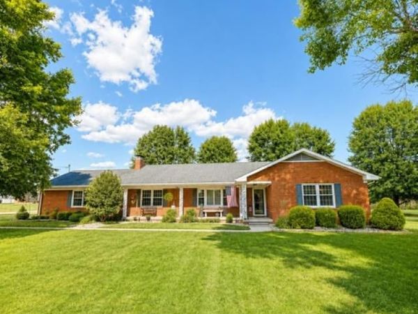 2650 W County Road 1000 N, Brazil, IN 47834