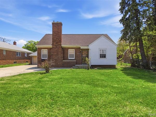 8238 Fisher Avenue , Warren, MI 48089