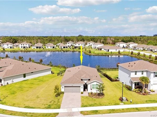 5783 SE Sky Blue Circle, Stuart, FL 34997