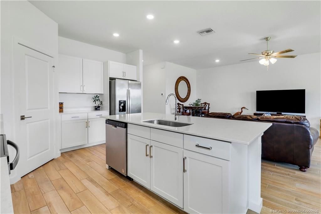 5783 SE Sky Blue Circle, Stuart, FL 34997 Photo
