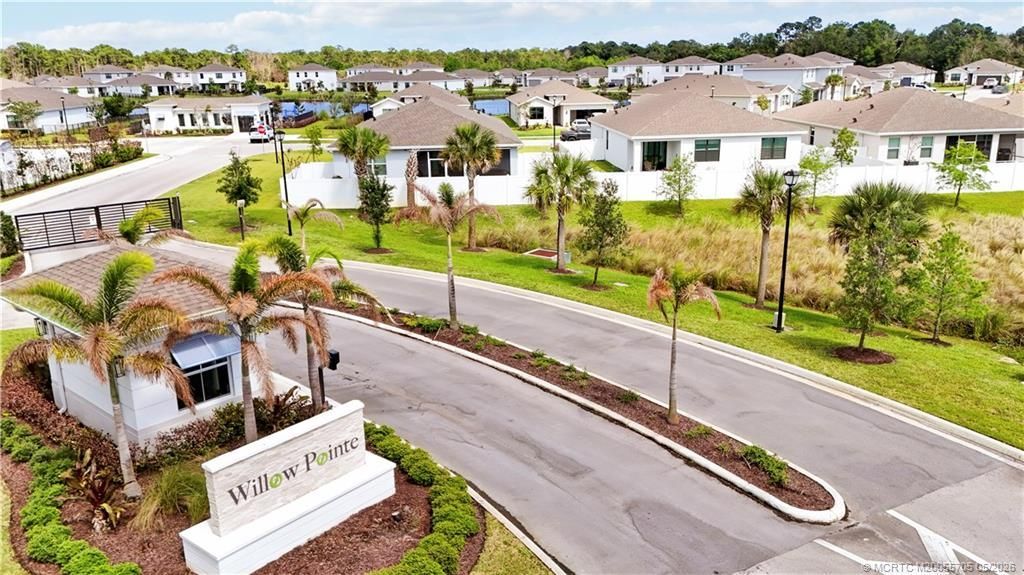 5783 SE Sky Blue Circle, Stuart, FL 34997 Photo