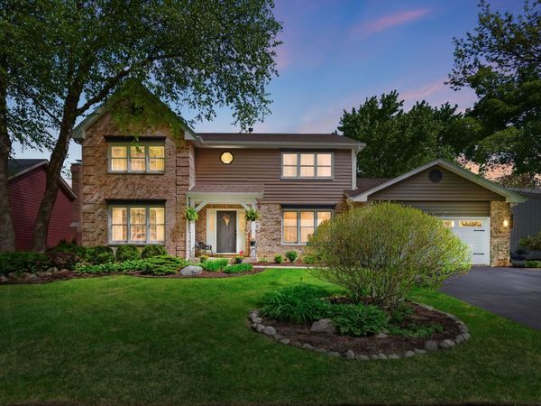 110 Courtney Lane , Cary, IL 60013