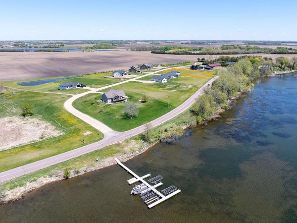 23473 Cardinal Drive , Cleveland, MN 56017