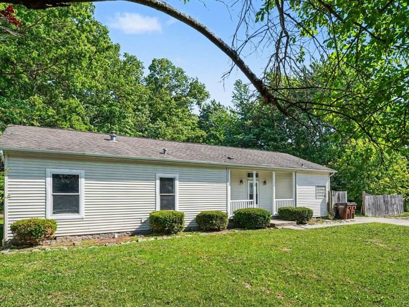 4229 E Fork Hills Drive, Williamsburg Twp, OH 45103 Photo 2