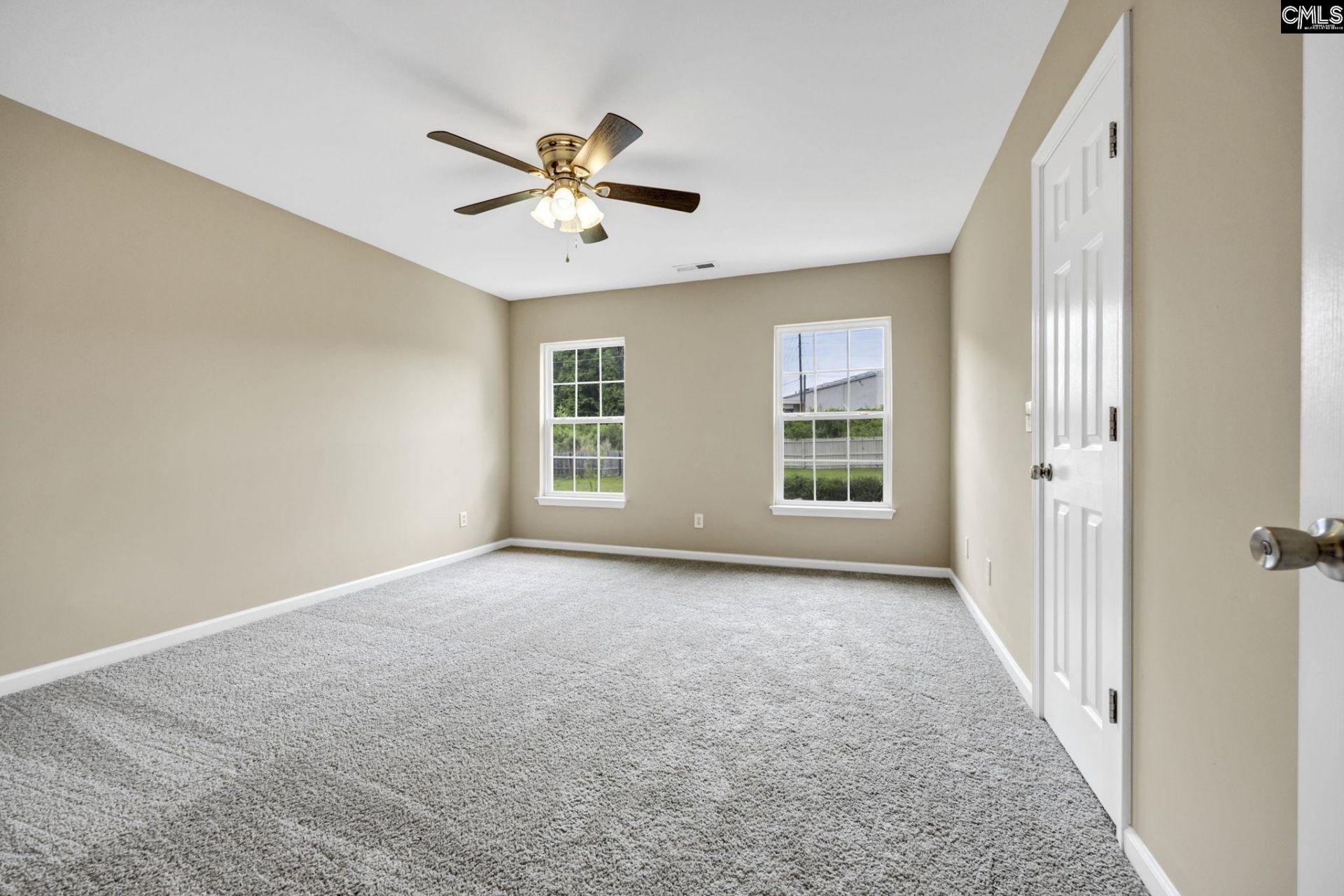 130 Hammock Drive  Photo 32