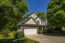 204 Saints Creek Lane  photo 4