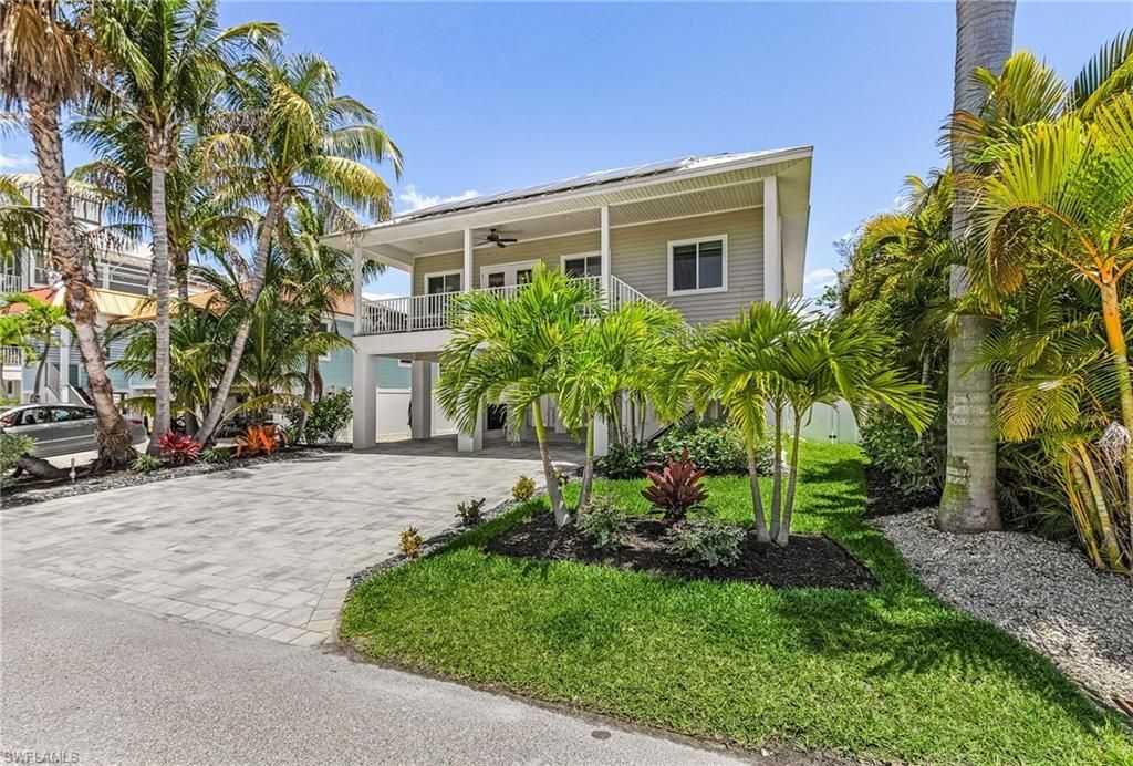 246 Delmar Ave, Fort Myers Beach, FL 33931 Main Photo