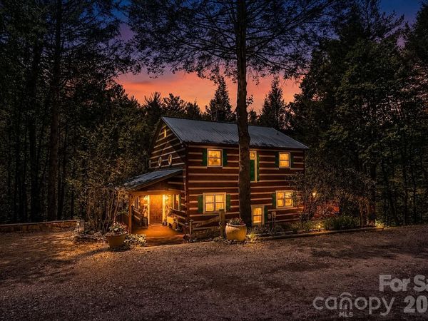408 Stone River Drive, Traphill, NC 28685