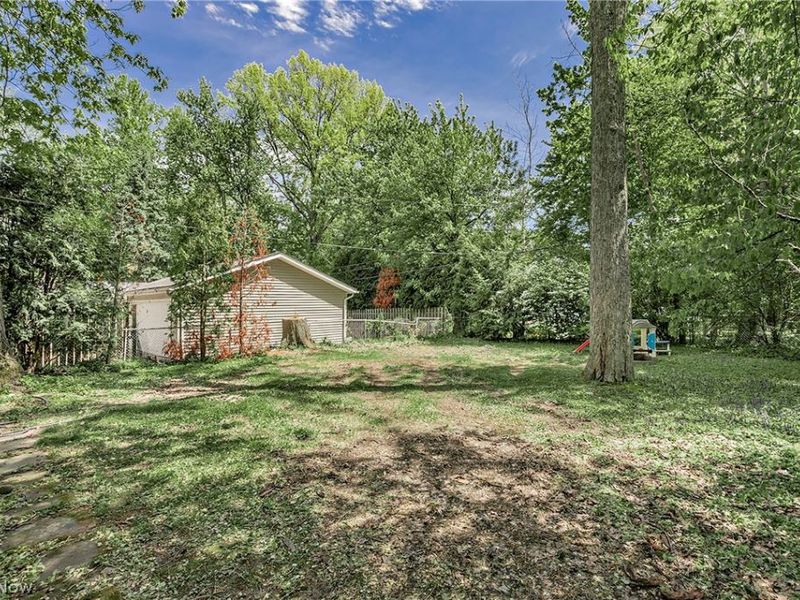 1761 Oakmount Road, South Euclid, OH 44121 Photo 31
