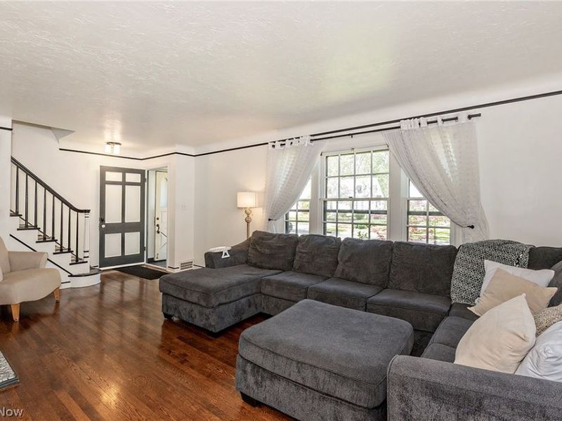 1761 Oakmount Road, South Euclid, OH 44121 Photo 4