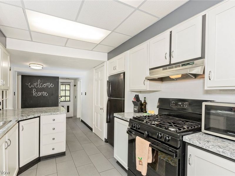 1761 Oakmount Road, South Euclid, OH 44121 Photo 8