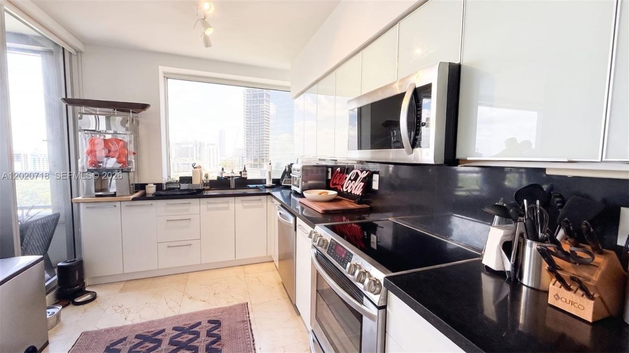 1541 Brickell Ave , Unit A1801, Miami, FL 33129 Photo