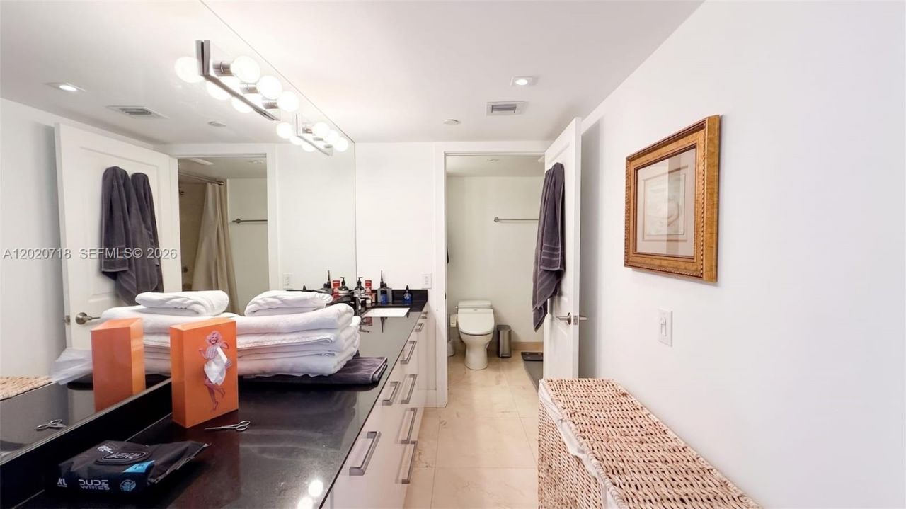 1541 Brickell Ave , Unit A1801, Miami, FL 33129 Photo
