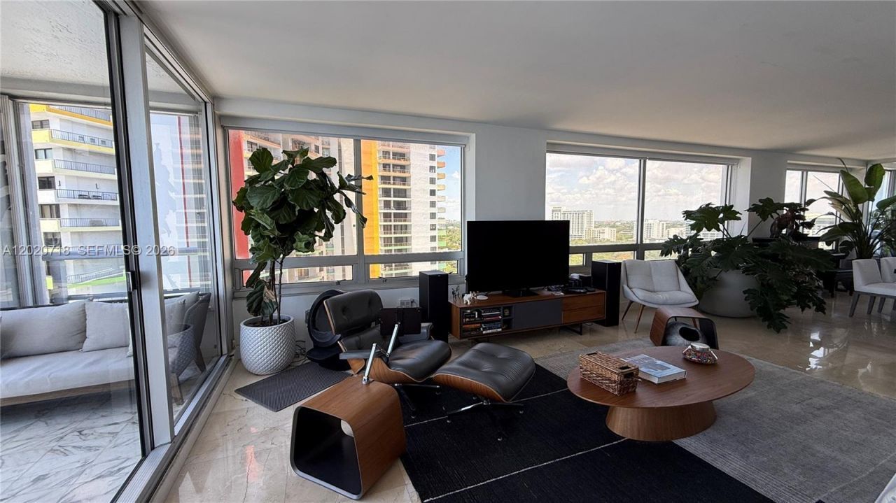 1541 Brickell Ave , Unit A1801, Miami, FL 33129 Photo