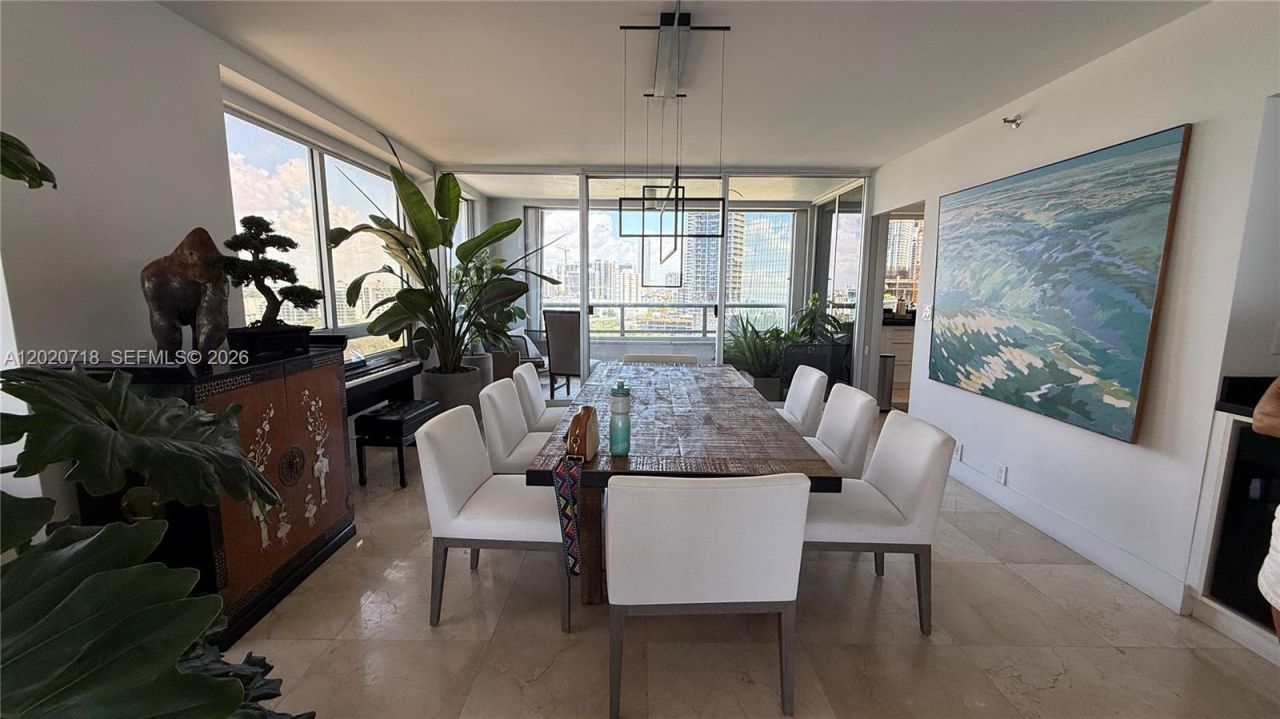 1541 Brickell Ave , Unit A1801, Miami, FL 33129 Photo