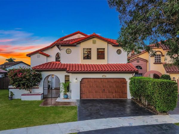 6153 SW 154th Ct, Miami, FL 33193
