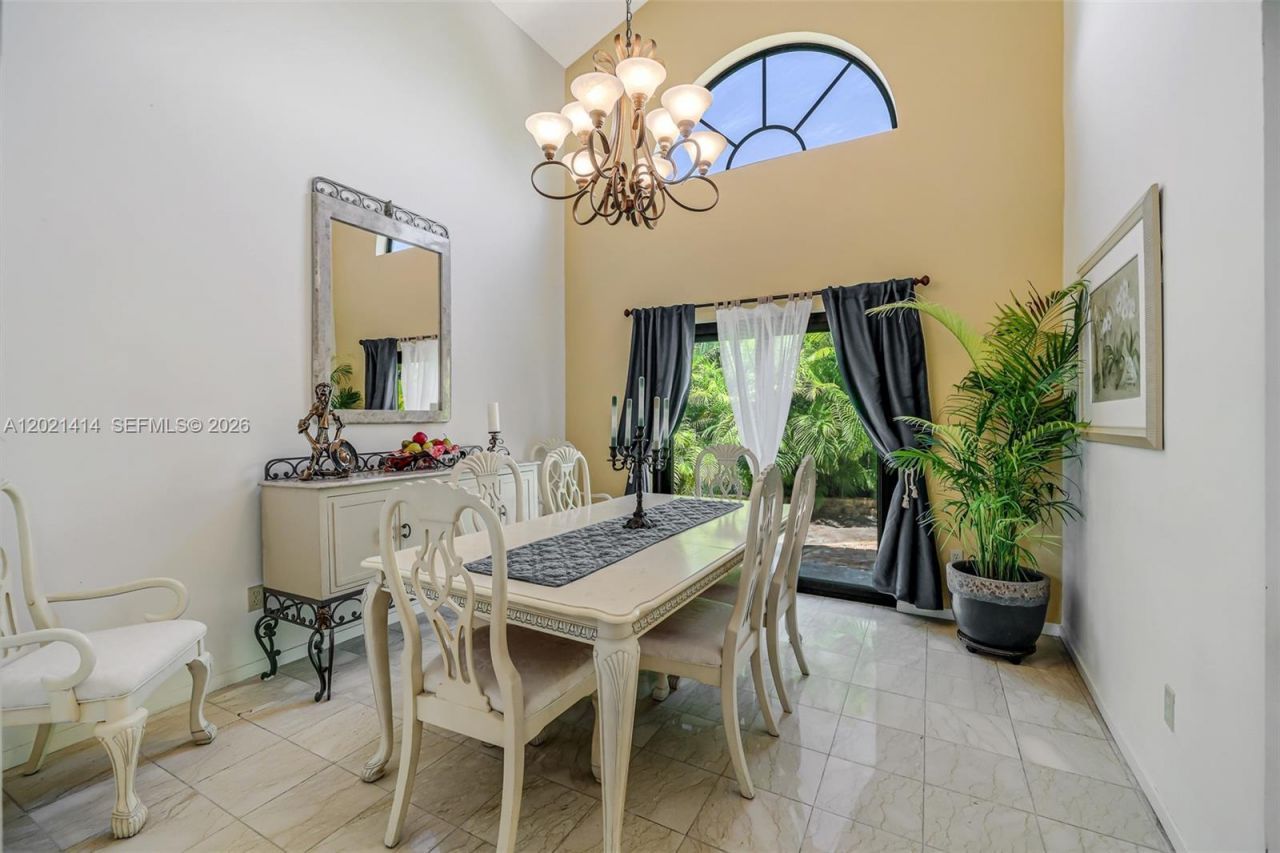 6153 SW 154th Ct, Miami, FL 33193 Photo