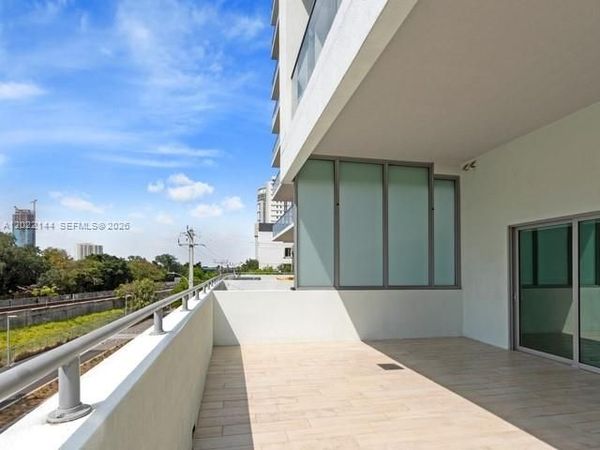 1600 SW 1 Ave , Unit 305, Miami, FL 33129
