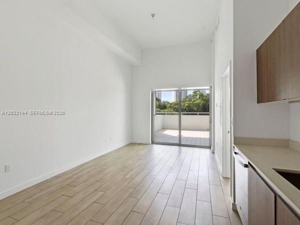 1600 SW 1 Ave, Unit 305, Miami, FL 33129